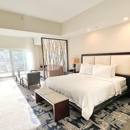 Modern Private Studio - King Bed, Jacuzzi, Balcony And Pool Aparthotel Miami Buitenkant foto